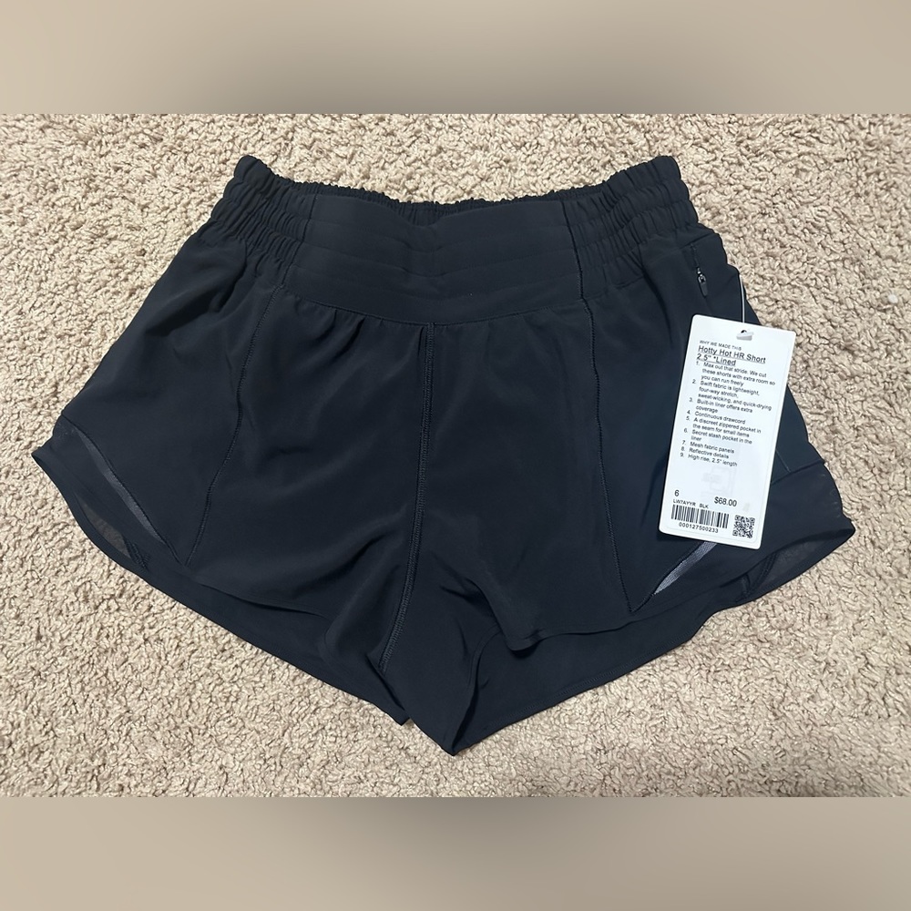 Lululemon black high rise short size 6
